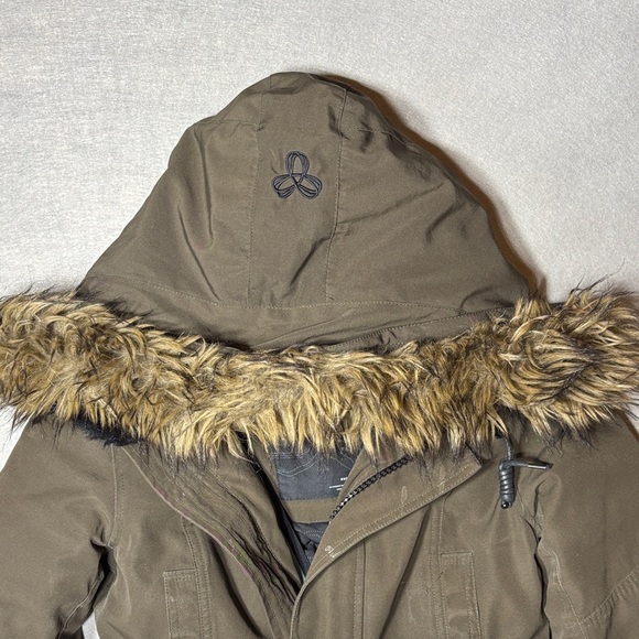TNA Olive Fur-Lined Ski Jacket - Picture 10 of 16